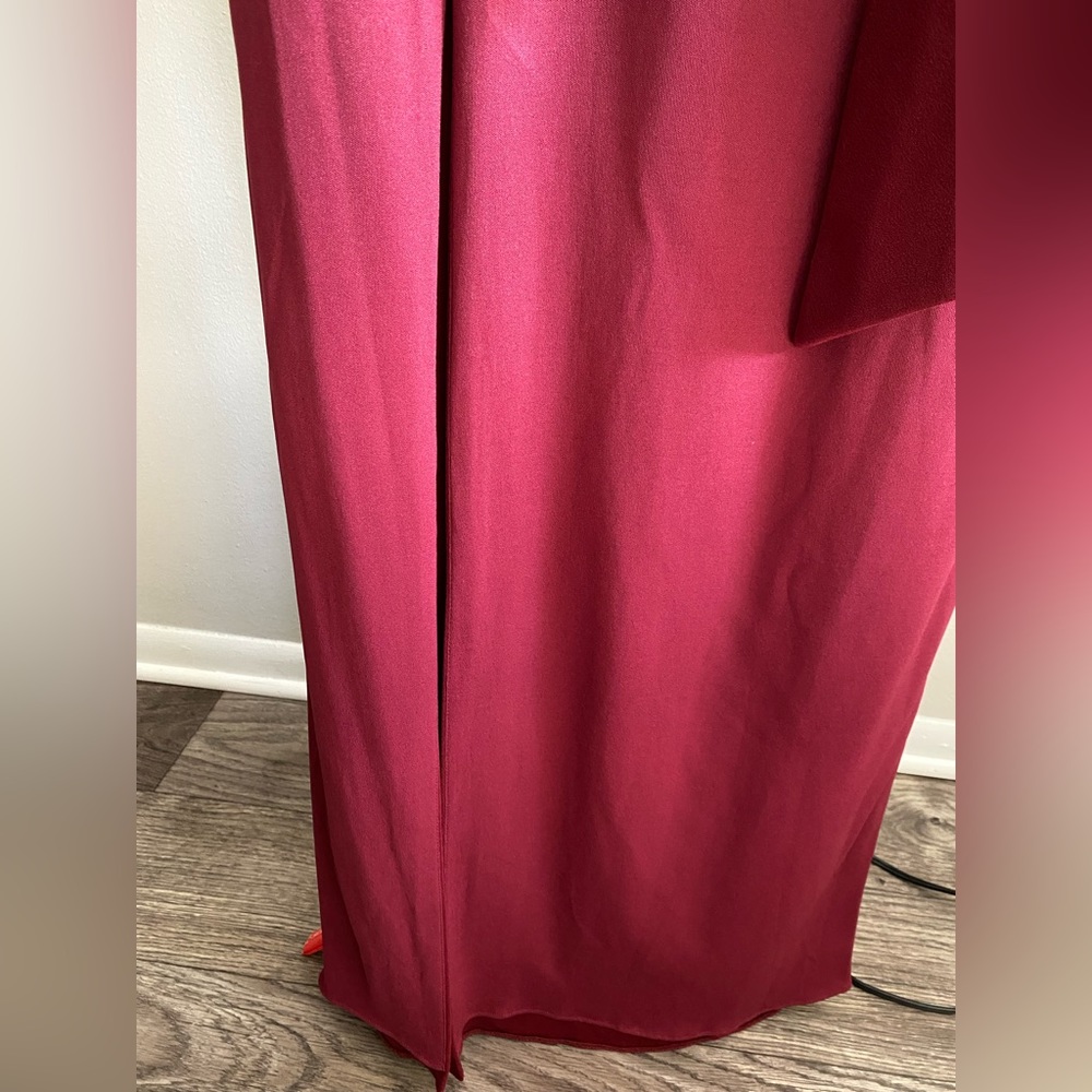 After Six V-neck Crepe Front Slit Formal Dress In Burgundy Size M - Picture 7 of 11